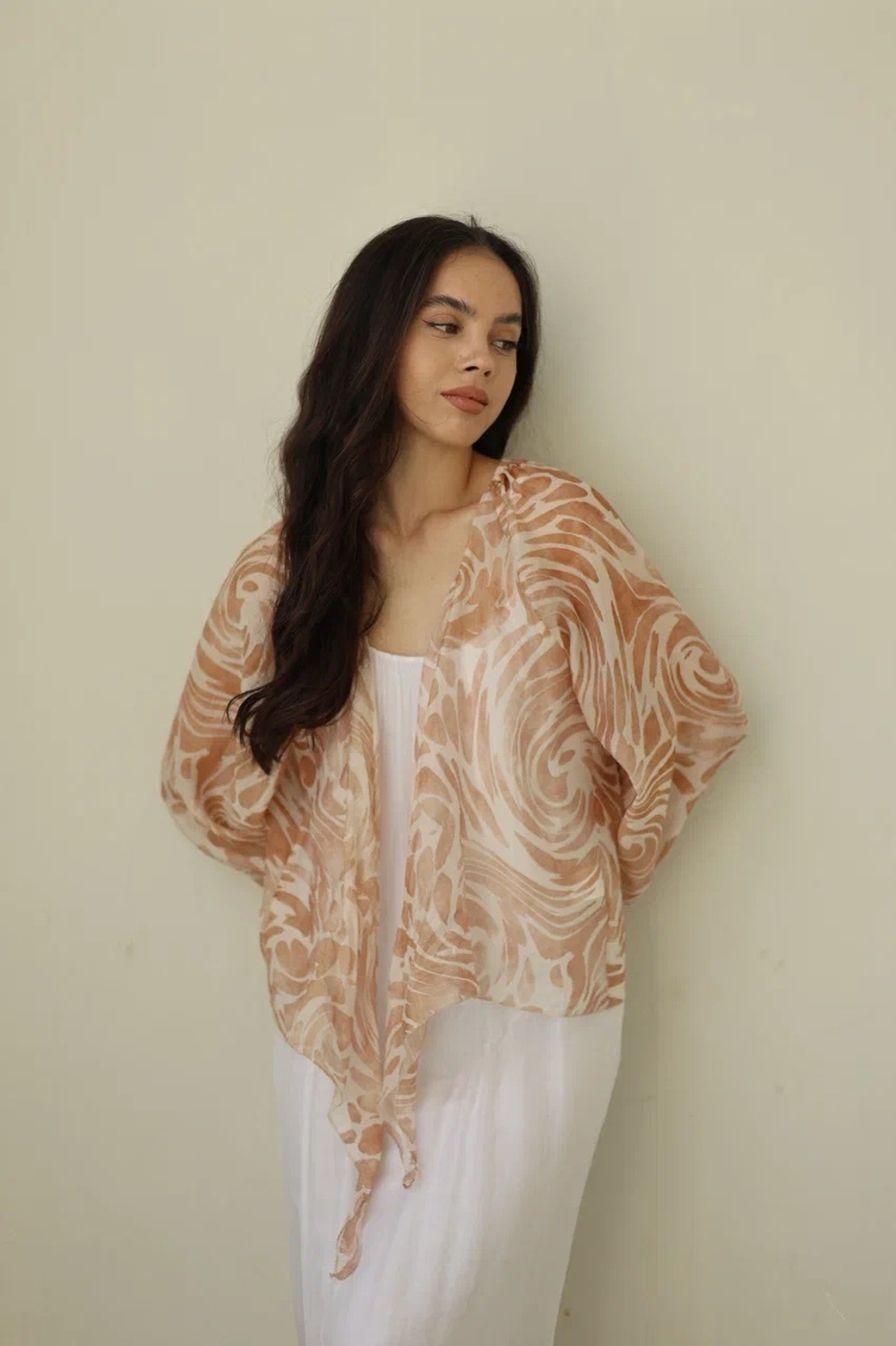 топ из струящейся ткани, с принтом