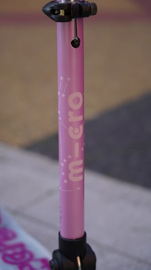 Самокат Mini Micro Deluxe Orion LED складной, розовый