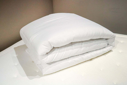 Одеяло всесезонное 200х220 Kamasana Duo Basic