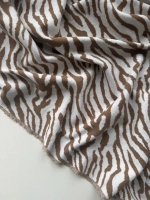 Ткань трикотажная для шитья одежды зебра с вискозой 1,5м