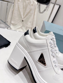 Ботинки Prada