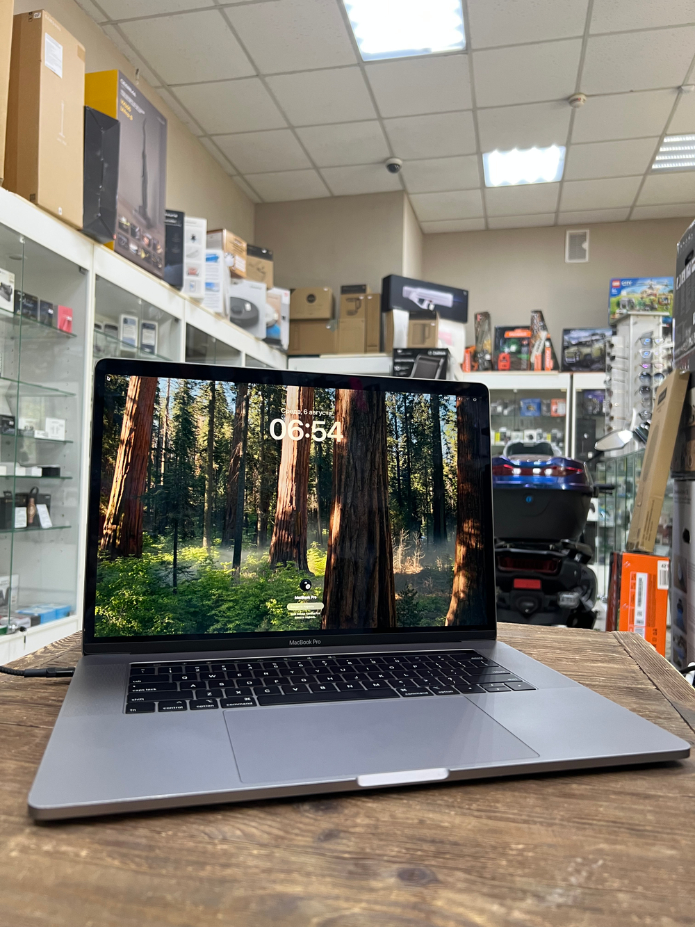 Б/У MacBook Pro 15 2018 i9/16/1Tb