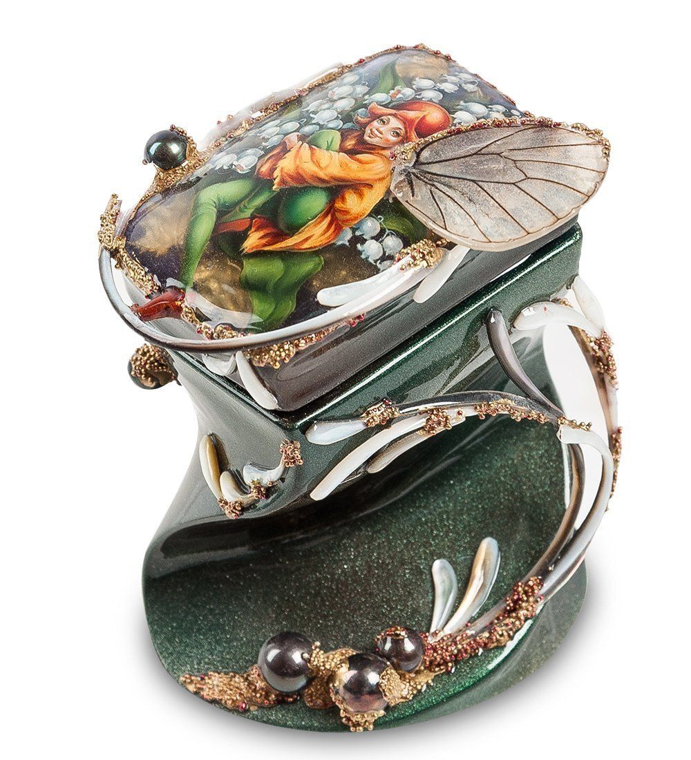 Народные промыслы ШК-50/17 Шкатулка «Мотылек» исп. Шеншины