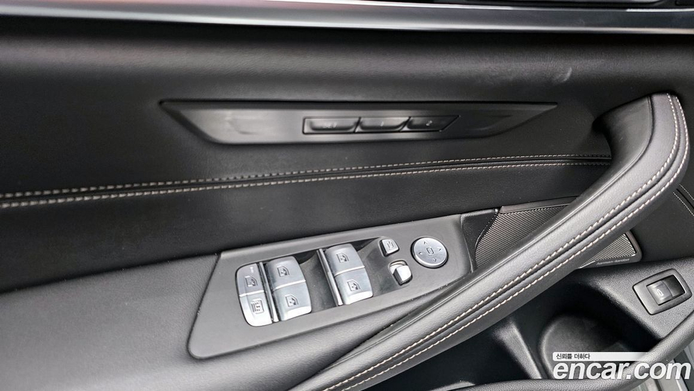 BMW 5 Series (G30) 530i xDrive M Sports (08.2022)