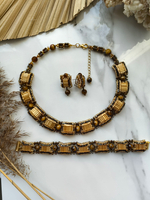 Браслет "Надежда" ручной работы из бисера и камня тигровый глаз