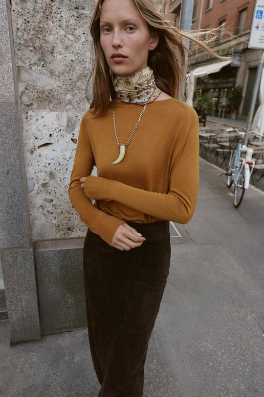 ZARA СВИТЕР ИЗ ТОНКОГО ТРИКОТАЖА, ГОРЧИЧНЫЙ