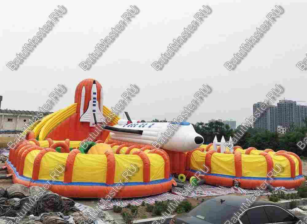 Коммерческий надувной батут "Ракета" 30*20*8 м