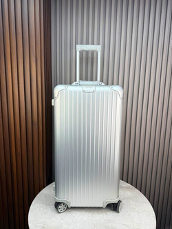 Чемодан Rimowa