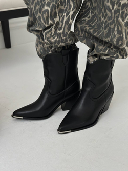 Казаки из натуральной кожи