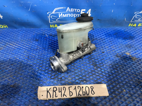 Главный тормозной цилиндр TOYOTA TOWNACE NOAH 1996-2007