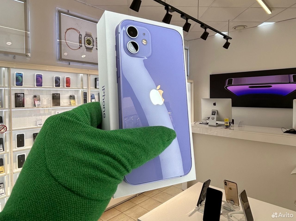 iPhone 12 64 ГБ б/у