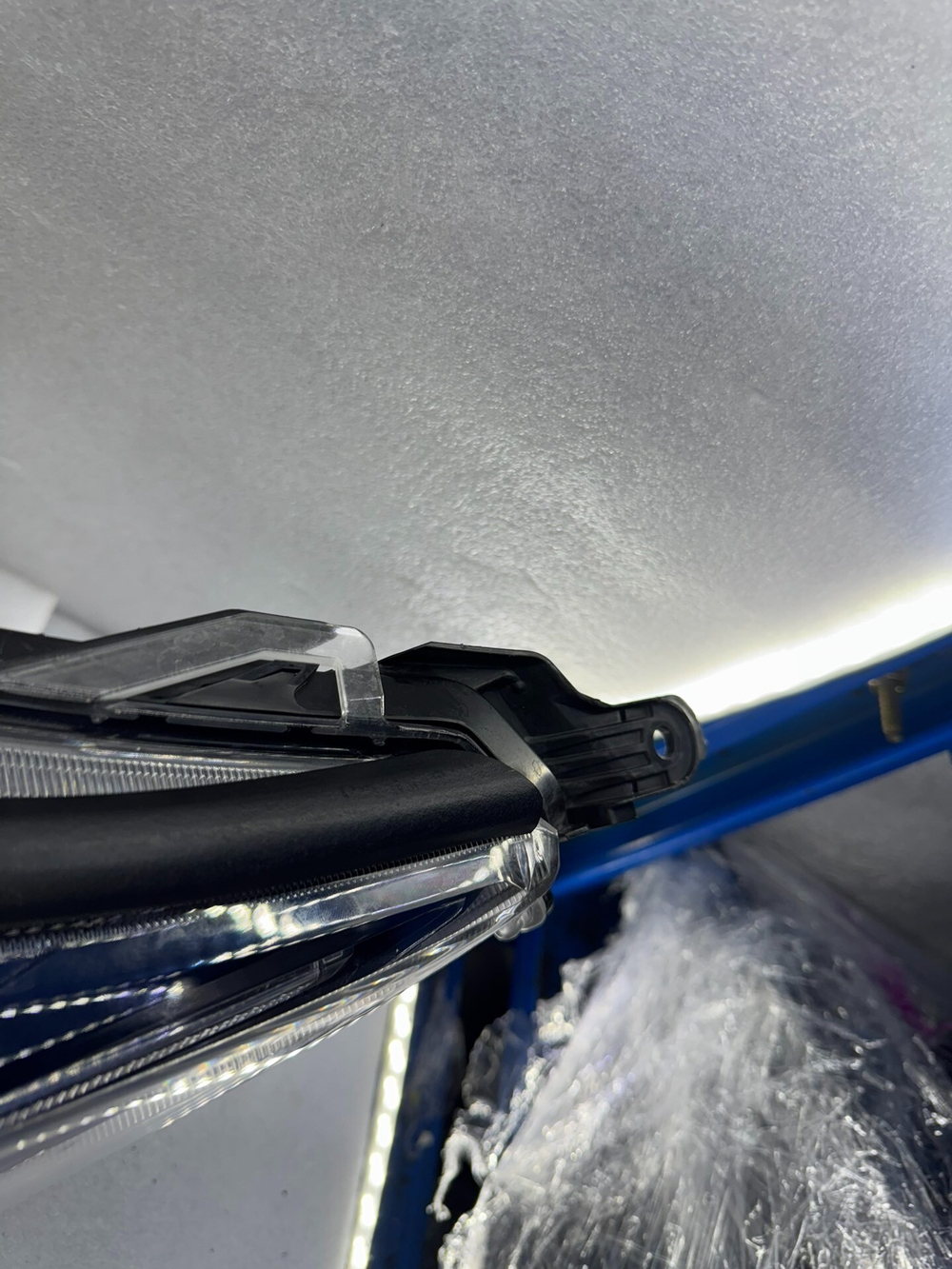 Оригинальная LED фара Toyota RAV4 2020-
