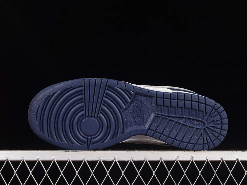 Nike Dunk Low Summit White Midnight Navy