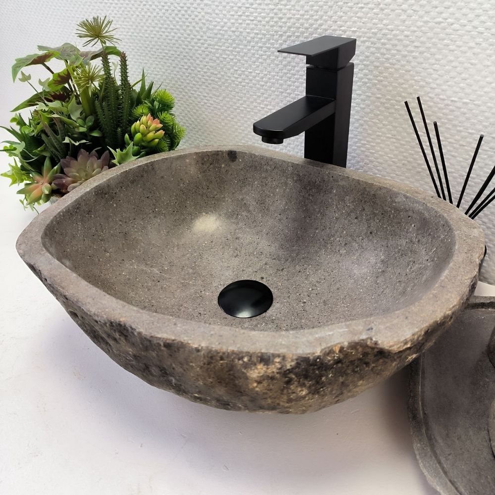 Раковина из речного камня RS-64131 (45*35*15) 0122