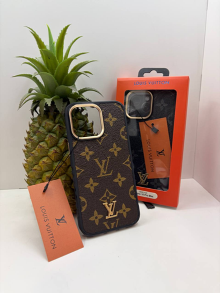 Накладка LOUIS VUITTON для iPhone 16 Pro Max