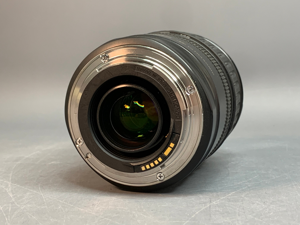 Canon EF 28-135mm 3.5-5.6 IS USM пыль внутри