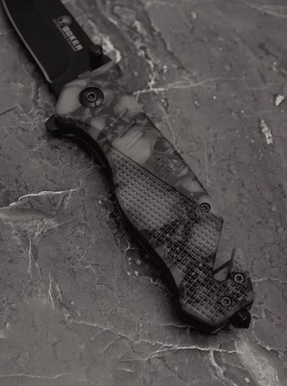 Складной нож тактический BOKER Серый