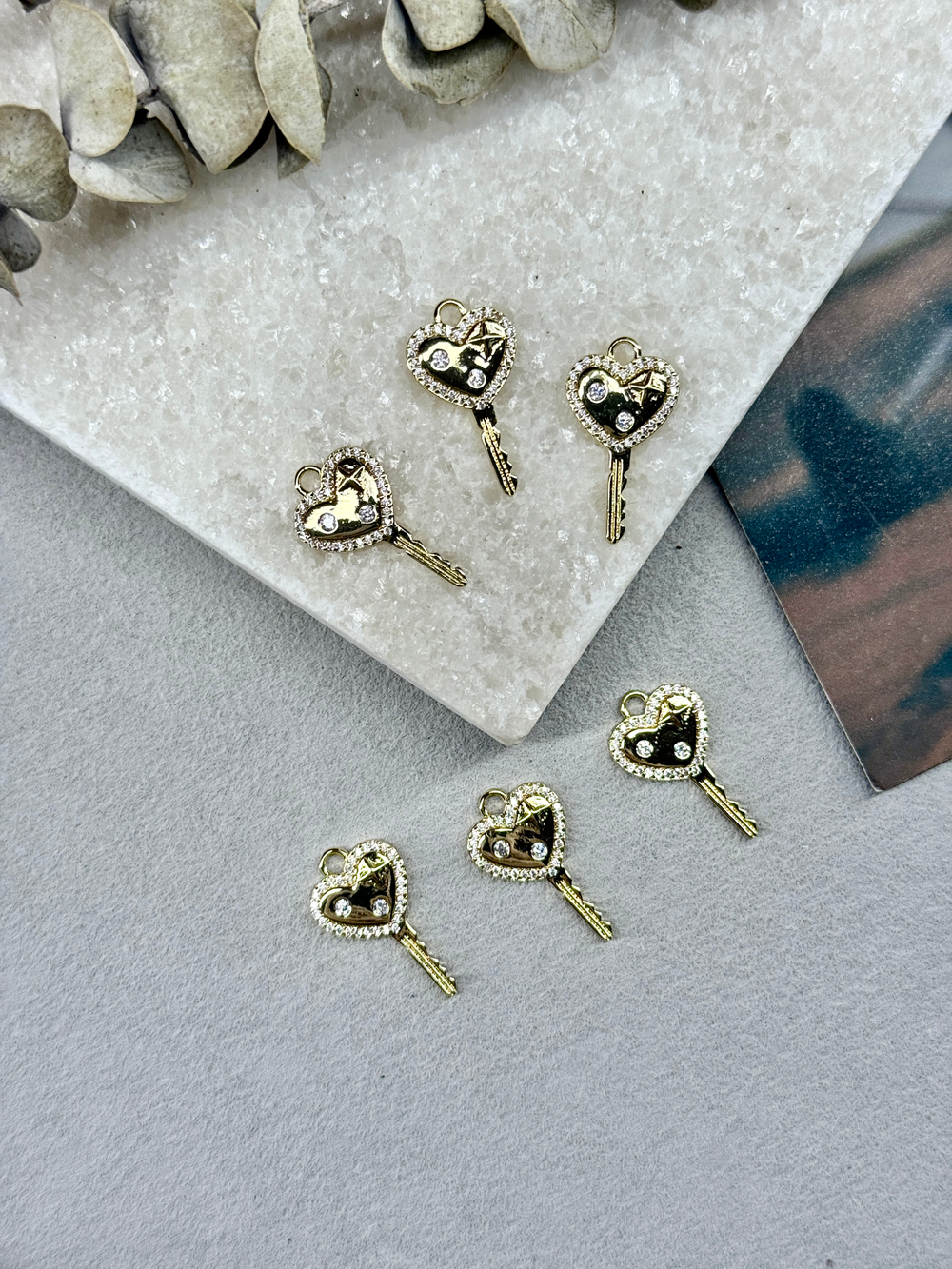 Подвеска "Ключик" позолота 14к с фианитами, 23*12 мм