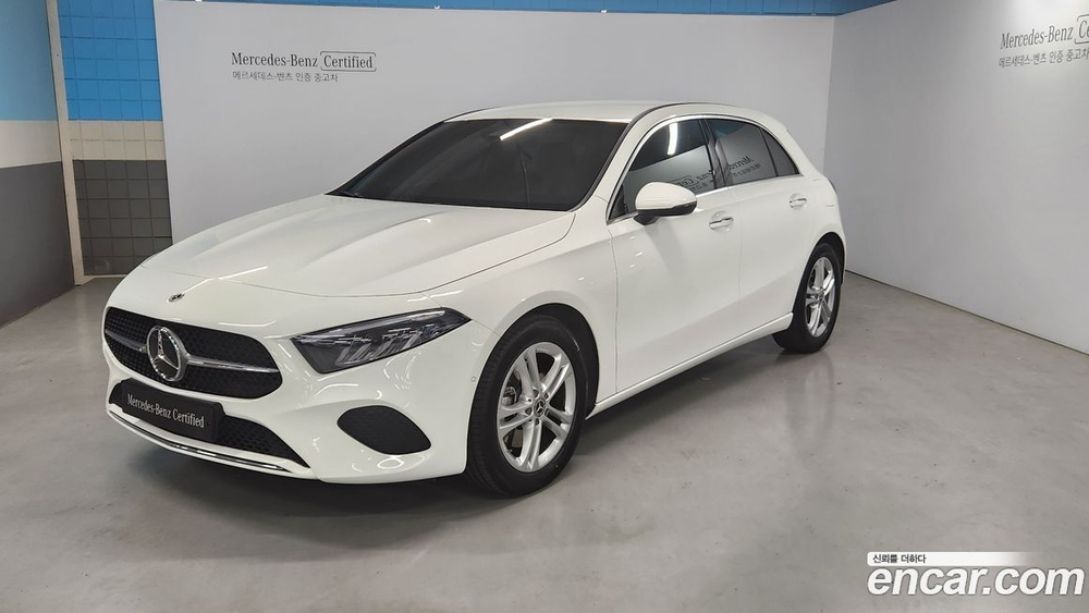 Mercedes-Benz A-Class W177 A220 Hatchback (04.2024)
