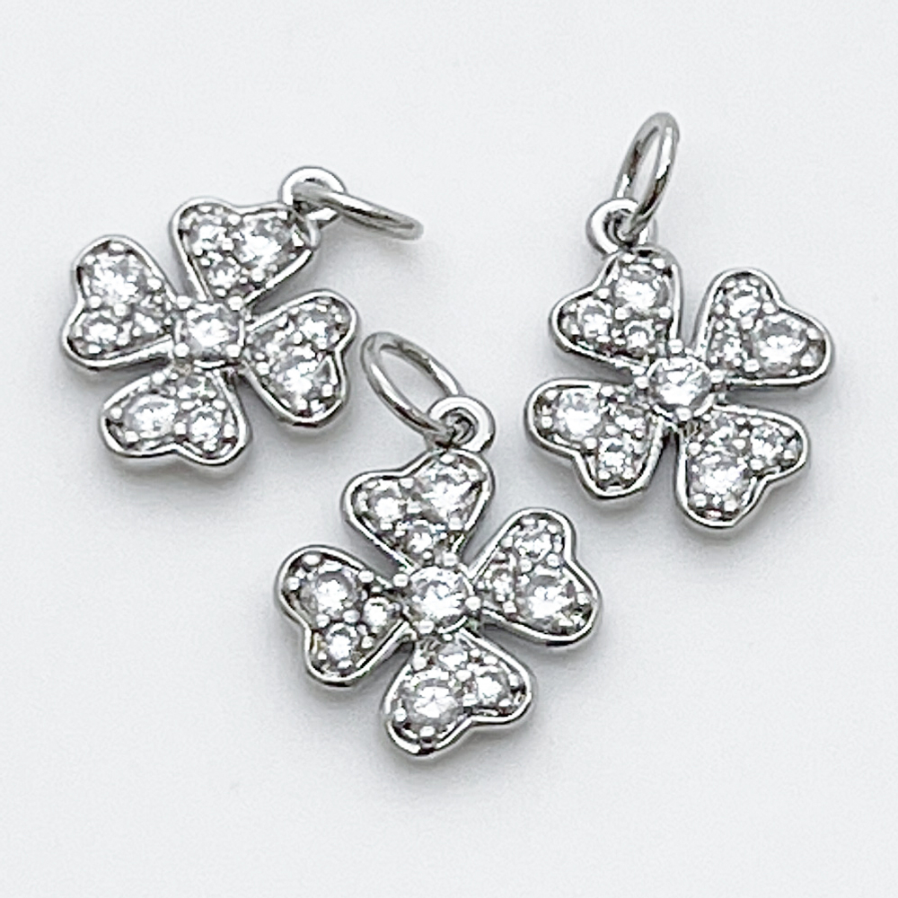 Подвеска Клевер, родиевое покрытие, фианиты, размер 14*11 мм, цена за 1 шт