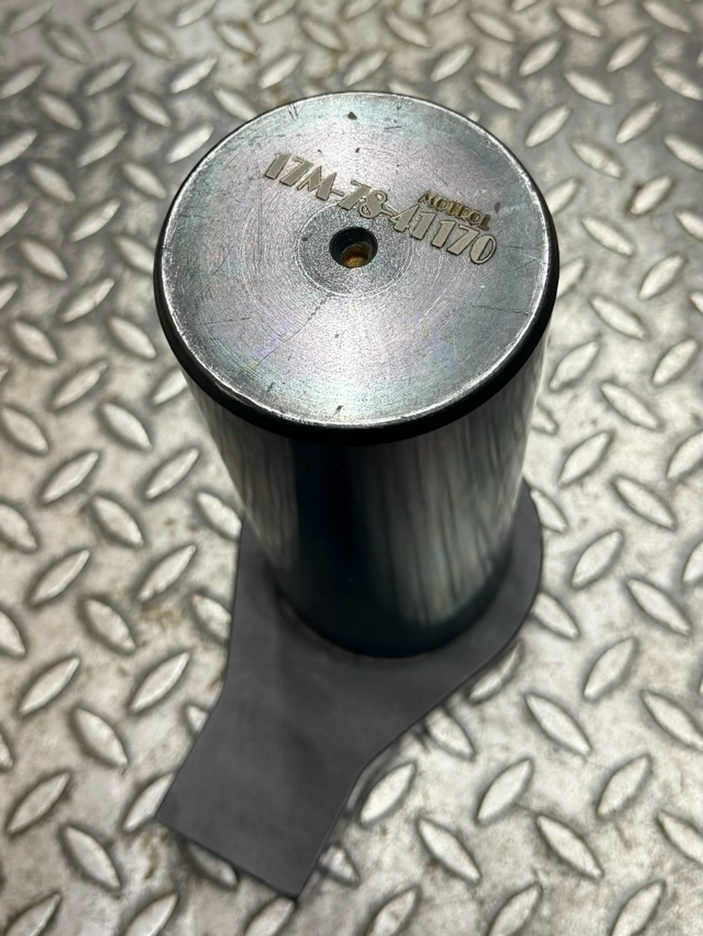 Палец 17M-78-41170