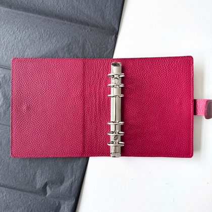 Обложка на кольцах В6 без карманов на хлястике