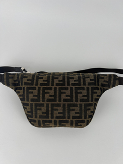 Поясная сумка Fendi