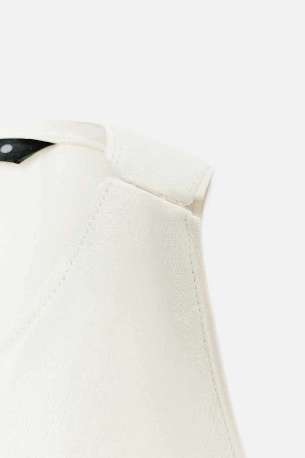 ZARA АСИММЕТРИЧНЫЙ ТОП — ZW COLLECTION, ЭКРЮ