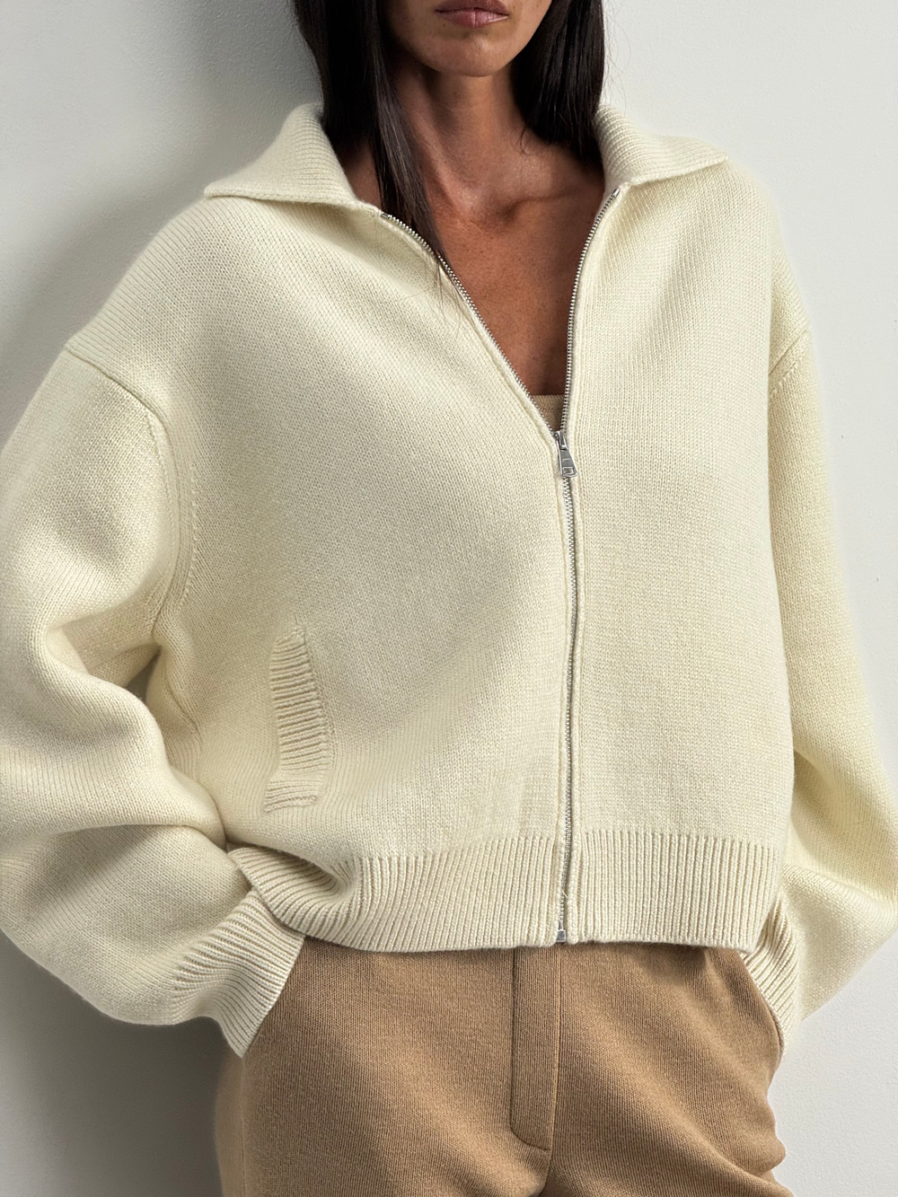 Бомбер DEEMA, молочный