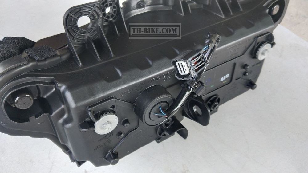 33100-MKN-D11. HEADLIGHT ASSY. HONDA. CBR650 2019-2020