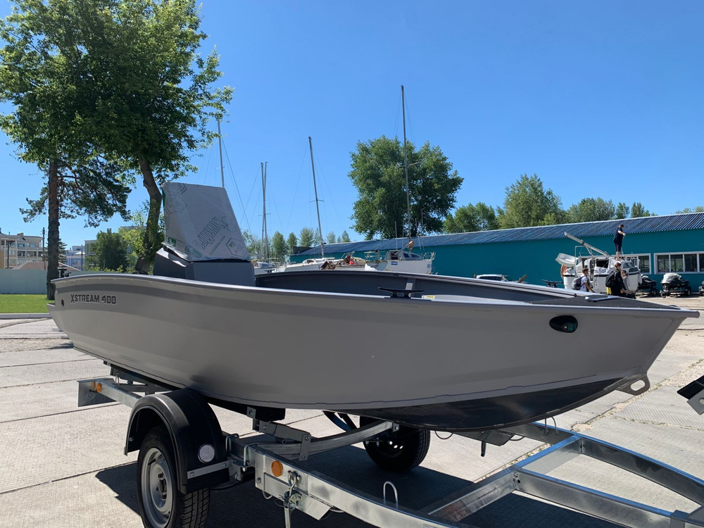 Алюминиевая лодка Xstream 400