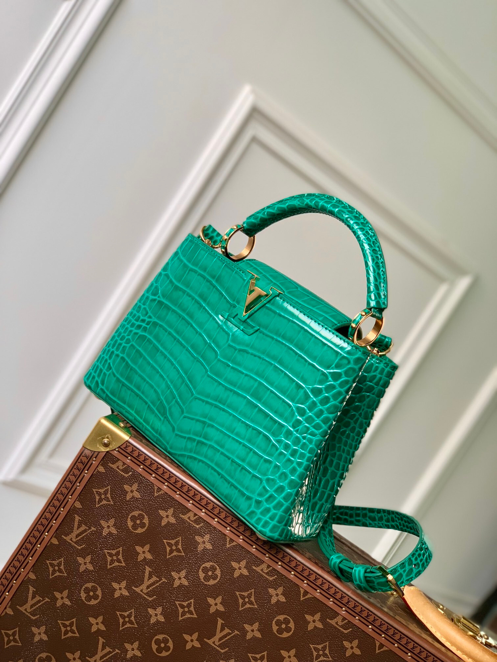Louis Vuitton Capucines BB