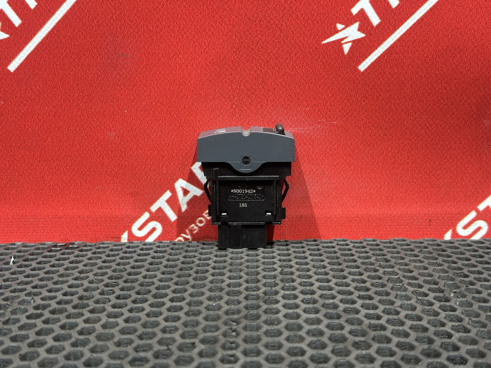 Кнопка подогрева топлива