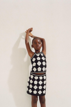 ZARA ТРИКОТАЖНАЯ ЮБКА С ЦВЕТОЧНЫМ ПРИНТОМ, ЧЕРНЫЙ