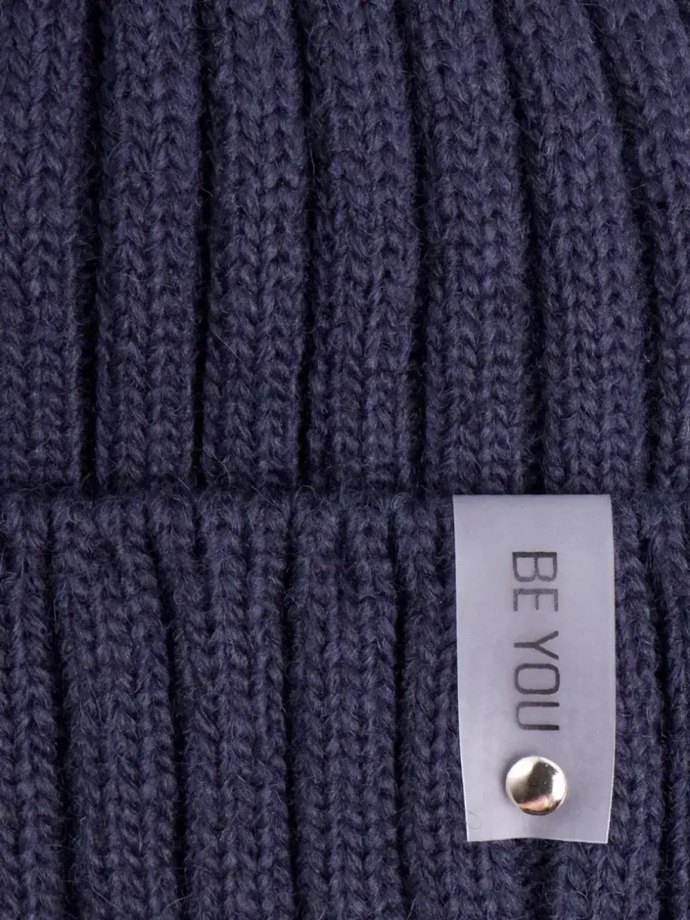 Шапка осенняя детская на завязках и снуд