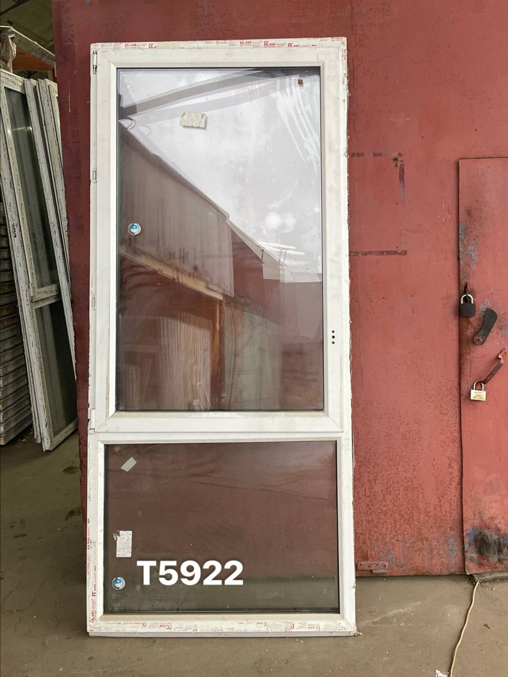 Окно Пластиковое Б/У 232 (161) (в) х 104(ш)
