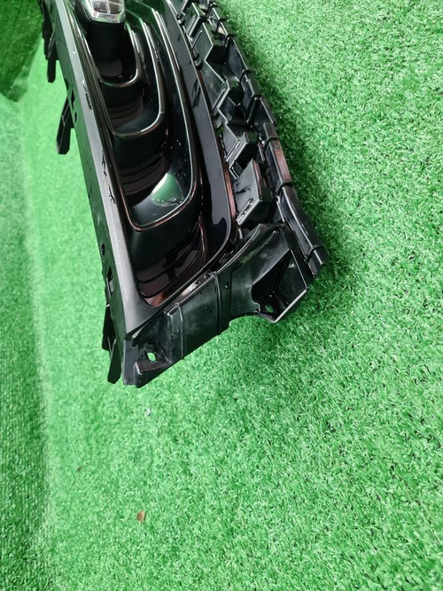 Решетка радиатора Geely Tugella (2019-2023)