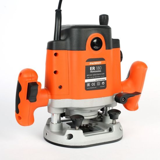 Фрезер "PATRIOT" ER180