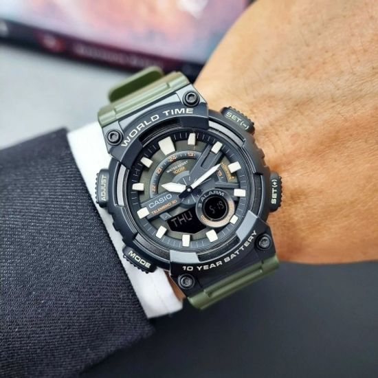 Электронные часы Casio AEQ-110W-3AVDF