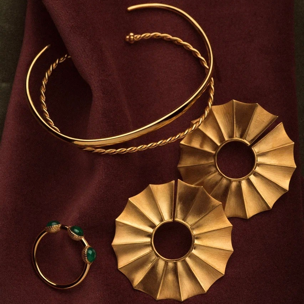 Кольцо КОЛТ позолота с хризопразами