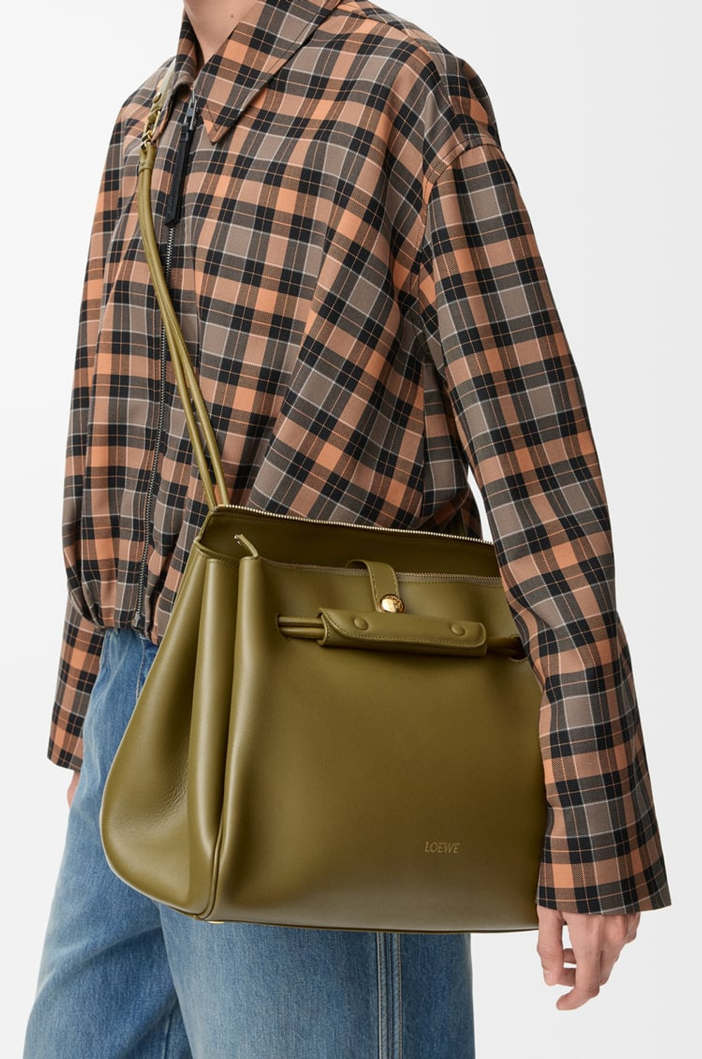 Loewe Большая сумка Madrid из мягкой телячьей кожи, оливковый
