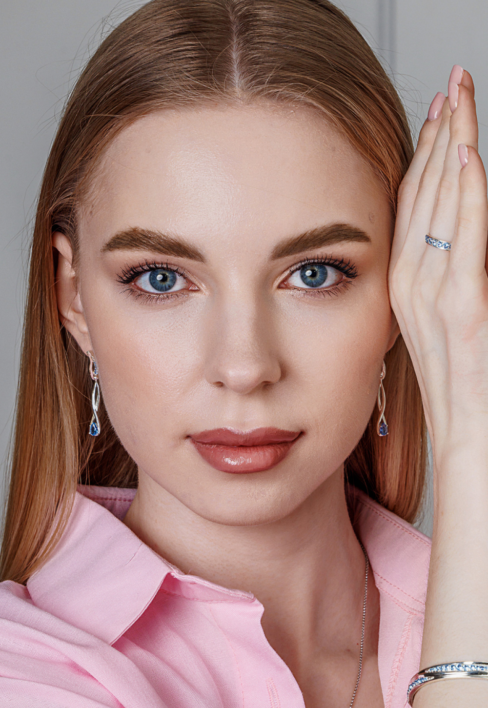 Серьги из серебра со вставками из оранжевых фианитов