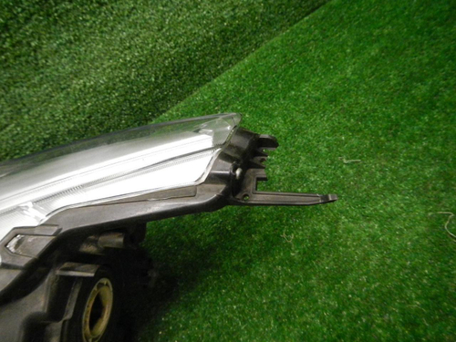 Битая Фара правая Nissan Qashqai J11 (2013-2019) галоген