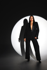 Костюм двойка из мерцающего трикотажа в черном оттенке