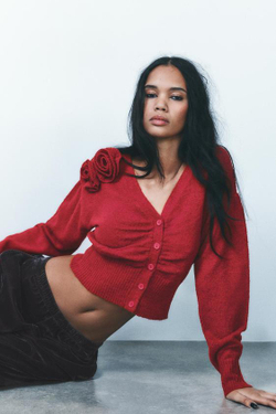 ZARA КАРДИГАН С ЦВЕТОЧНЫМ УЗОРОМ, КРАСНЫЙ