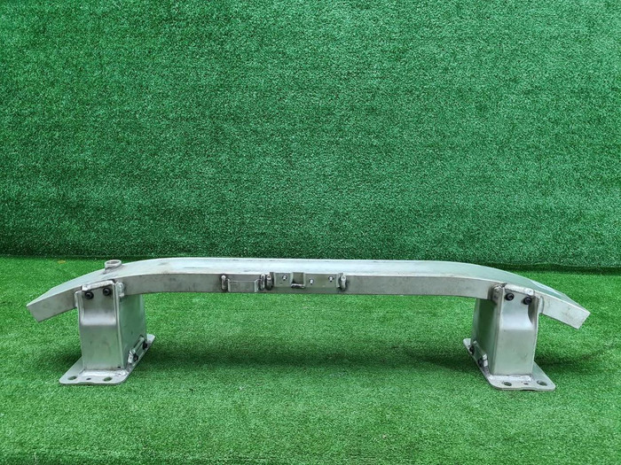 Усилитель передний Genesis GV80 (2020-н.в.)