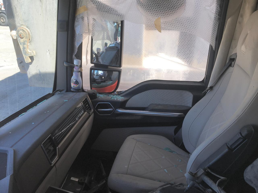 SITRAK C7H 4x2 Седельный тягач ZZ4186V361HE (12,4 л, 480 л.с., АТ)