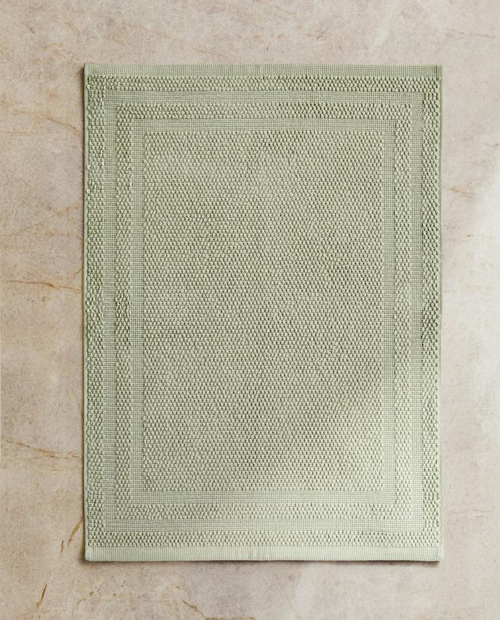 ZARA HOME КОВРИК ДЛЯ ВАННОЙ ИЗ ХЛОПКА С АНТИСКОЛЬЗЯЩЕЙ ПОВЕРХНОСТЬЮ, ЗЕЛЕНЫЙ