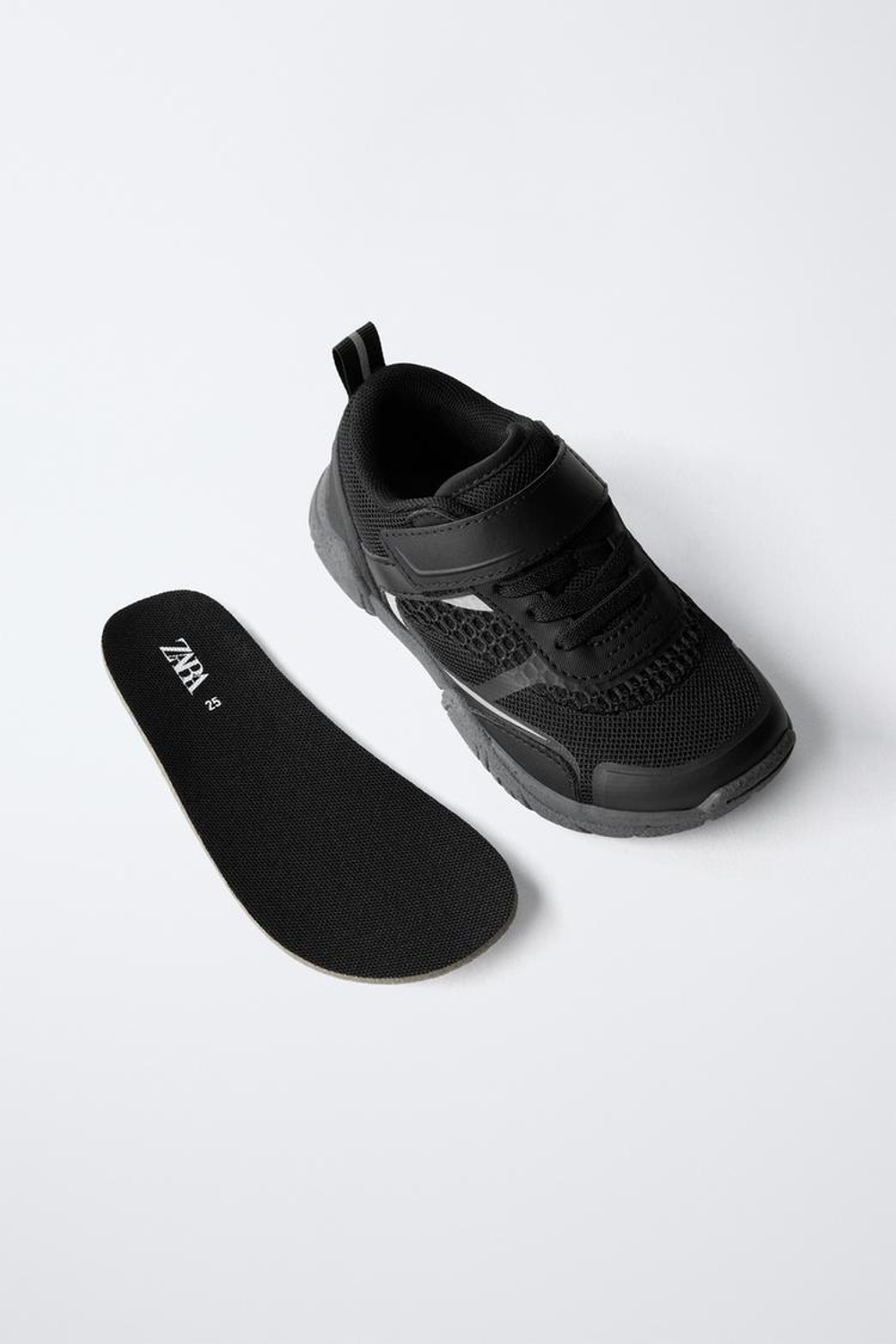 ZARA СПОРТИВНЫЕ КРОССОВКИ BAREFOOT, ЧЕРНЫЙ