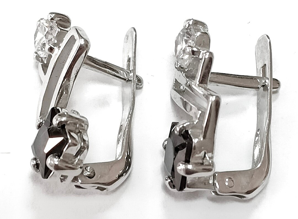 Ювелирные серьги Эстерелла